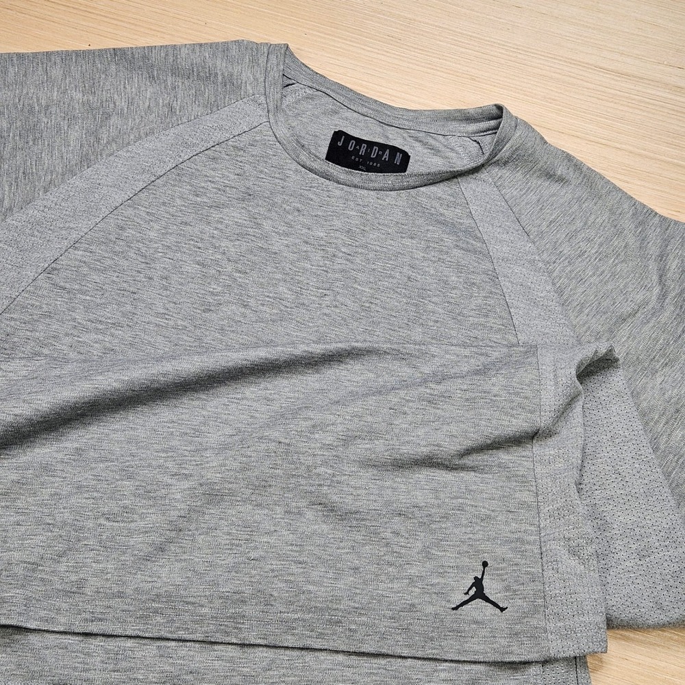 Jordan Tech Tee T-Shirt Mens XXL Gray Raglan Mesh Panel Performance Basketball